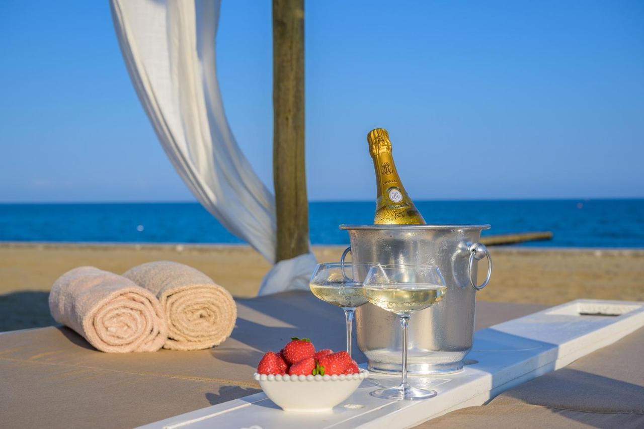 Pareus Aparthotel 3*